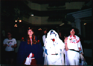 I liked these people! the Lina Inverse was very nice to me ^_^ they were all wearing glasses, though...